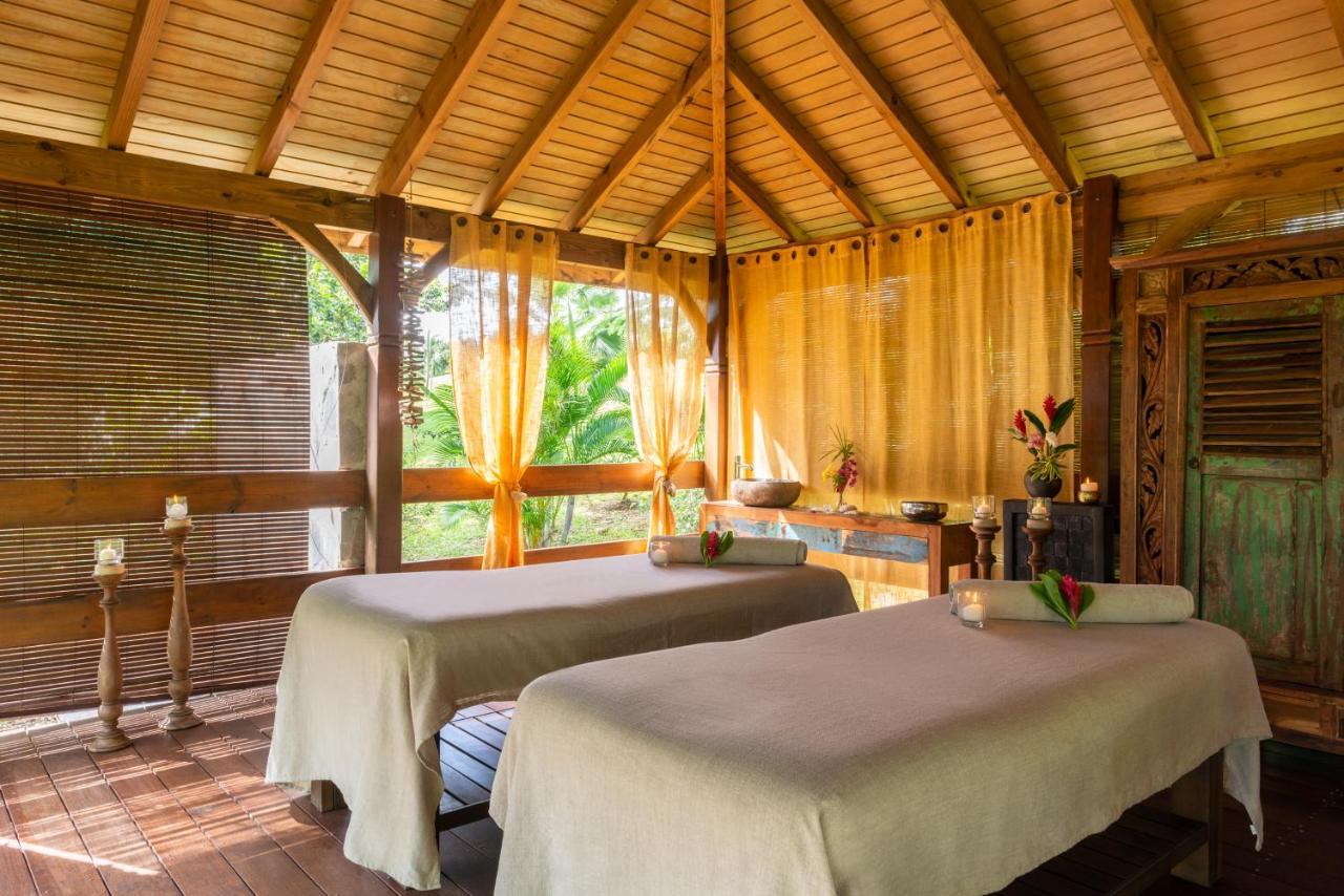 Habitation Saint Charles - Hotel De Charme & Spa เปอตีต์-บูร์ก ภายนอก รูปภาพ